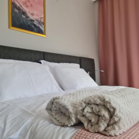 Smart Airport Hostel Arnavutkoy Екстериор снимка