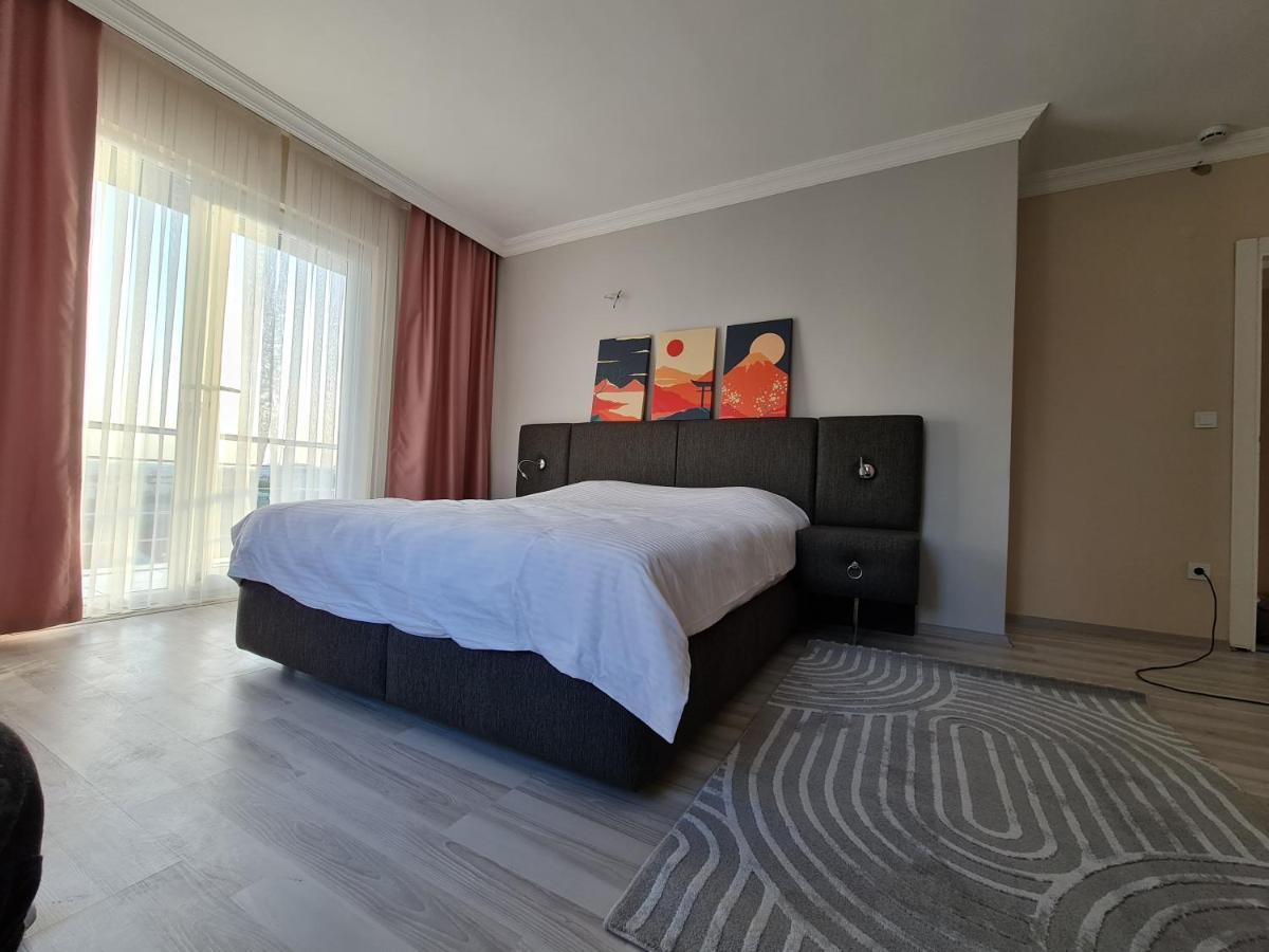 Smart Airport Hostel Arnavutkoy Екстериор снимка
