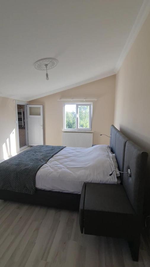 Smart Airport Hostel Arnavutkoy Стая снимка
